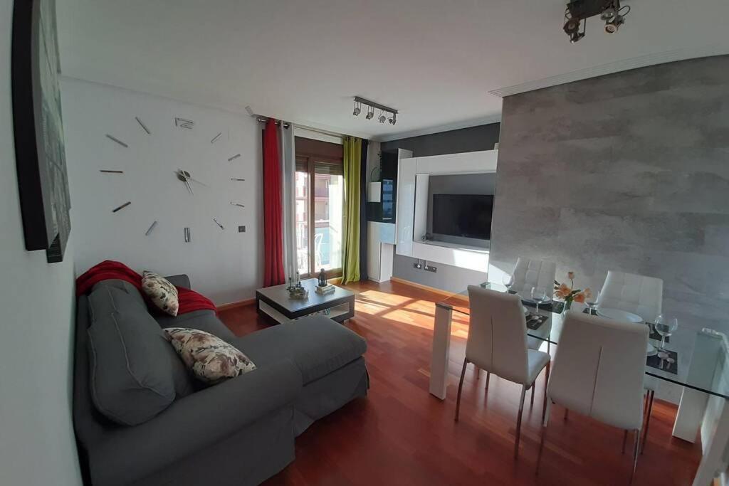 Apartamento Piso céntrico con piscina,parking y jacuzzi Córdoba Exterior foto